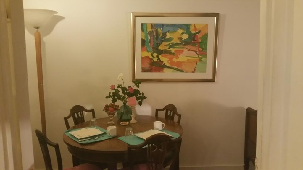 B&B Romantic Rooms Central Haarlem Bilik gambar